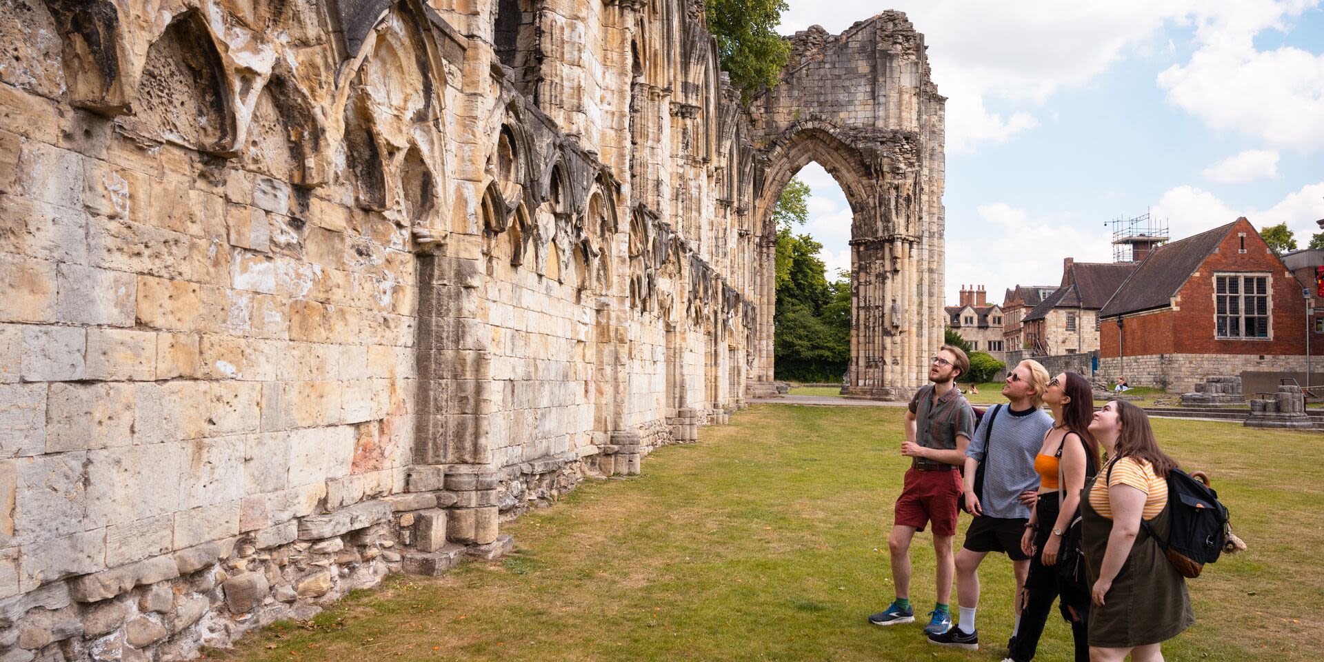 Undergraduate Students in Museum Gardens 